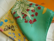 Hermes scarf, LA PRAIRIE , NEW unworn, WITH BOX & RIBBON