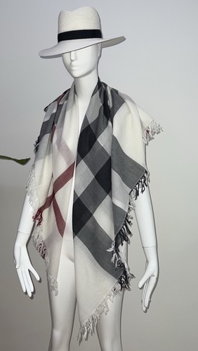 Burberry white check wool - white,
