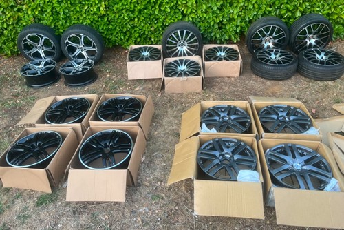 Choice alloy wheel - of, 22”