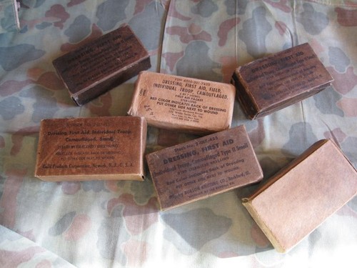 Army dressing first - us, aid