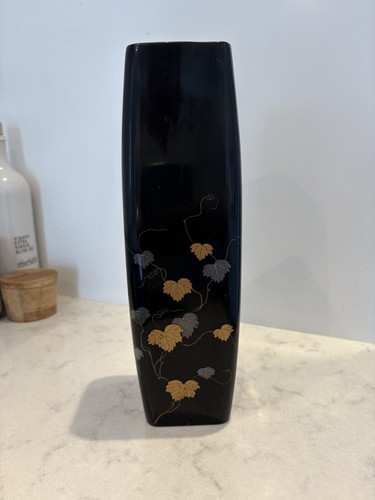 Black lacquer style vase - style, with