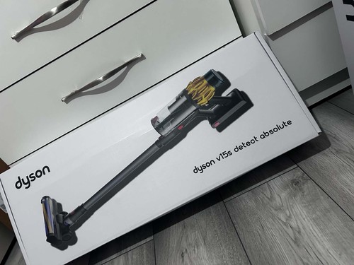 Dyson cordless vacuum cleaner - cordless,