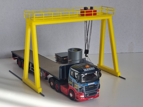 Scale gantry crane ho - 1/87,