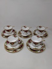 5x Royal Albert Old Country