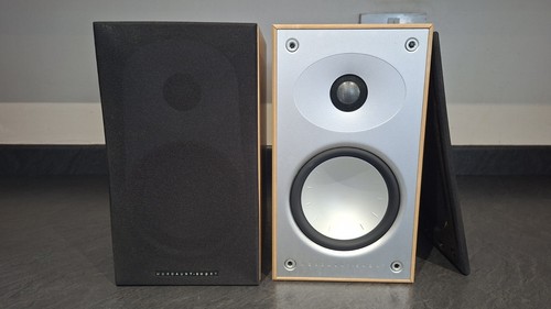 Mordaunt short avant 902 - x,