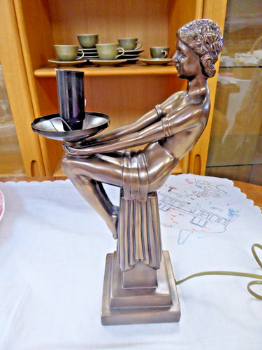 Art deco vintage style - deco,