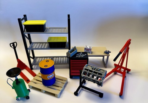 Scale garage diorama - scale,