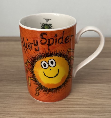 Hairy spider scaries stoneware - hairy,