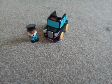 elc happyland taxi and taxi driver figure