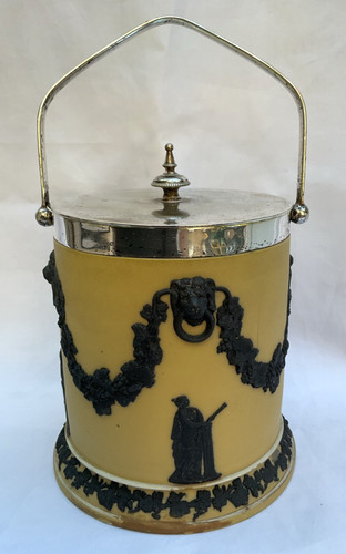 19thc wedgwood biscuit barrel - wedgwood,