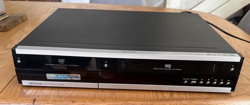 Hitachi pf4e combo - combo, vcr