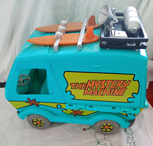 Scooby doo mystery machine van - machine,