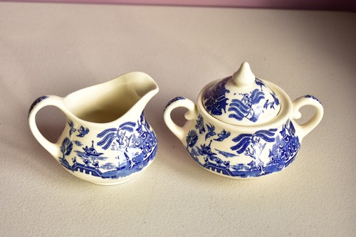 Vintage old willow english - old,