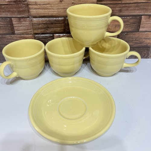 Fiesta pale yellow 2001 cups - fiesta,