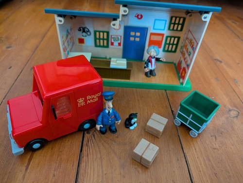 Postman pat post - pat, office