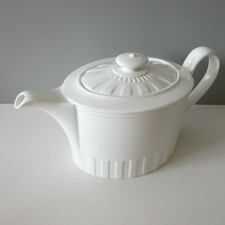 Vintage Wedgwood White Bone China Teapot Colosseum Bicentenary Celebration