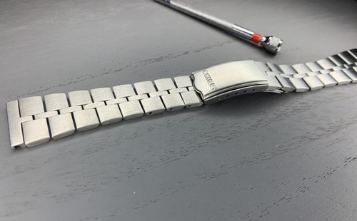 Seiko fishbone steel watch - seiko,