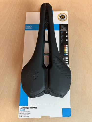 Pro falcon performance - falcon, saddle
