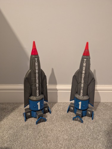 Carlton thunderbird 1999 - x2,