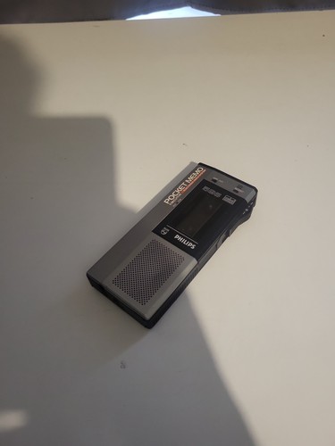 Broken philips pocket - ***broken***philips,