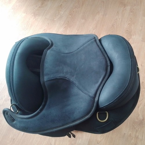 Torsion treeless saddle - torsion,