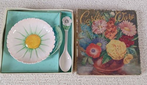 Art deco carlton - art, ware