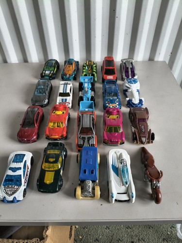 Hot wheels job lot - hot,
