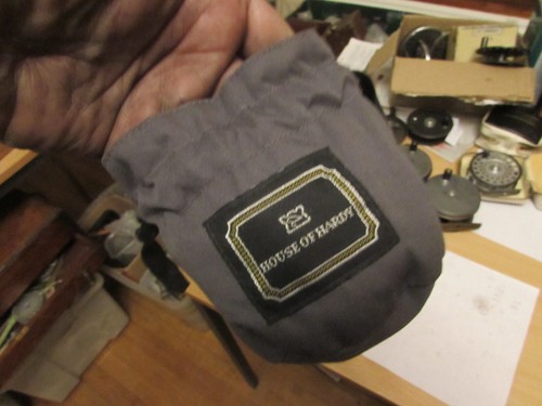 Good small medium bag pouch - v,