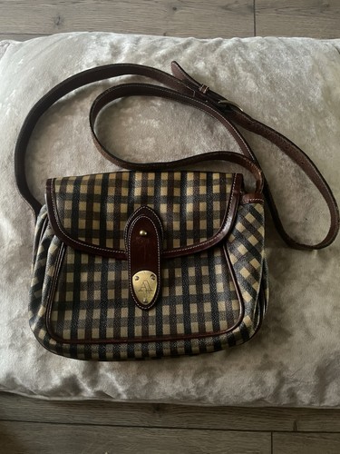Aquascutum vintage hand bag - aquascutum,