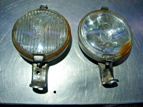 Pair vintage wipac 562 - pair,