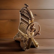 Vintage Miniature Dolls House