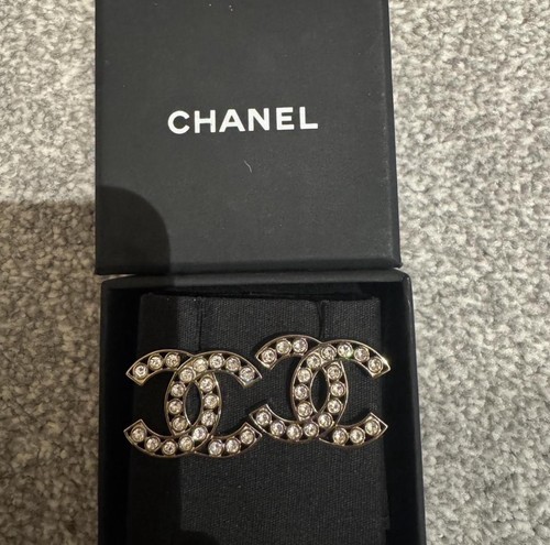 Authentic chanel studs - chanel,