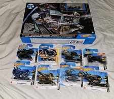 Hot Wheels DC Batman/ Batcave Playset- DXC79 & Batmobiles- Brand New/ Sealed