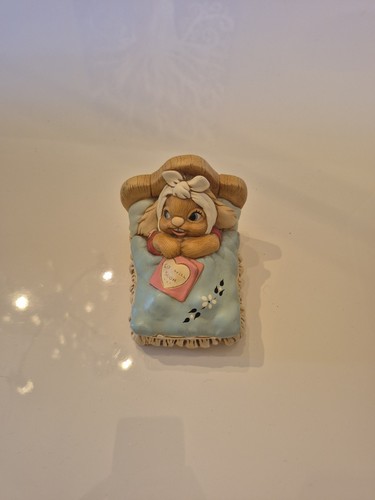 Pendelfin chirpy collectible - chirpy,