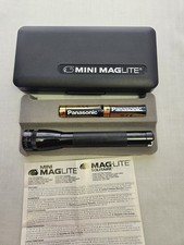 Mini Maglite torch flashlight