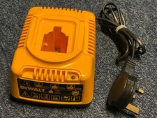 DEWALT 7.2v To 18v BATTERY