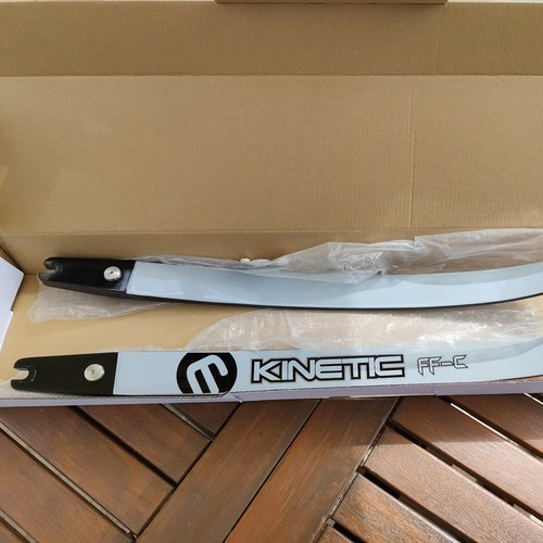 Kinetic avantage fibre recurve - avantage,