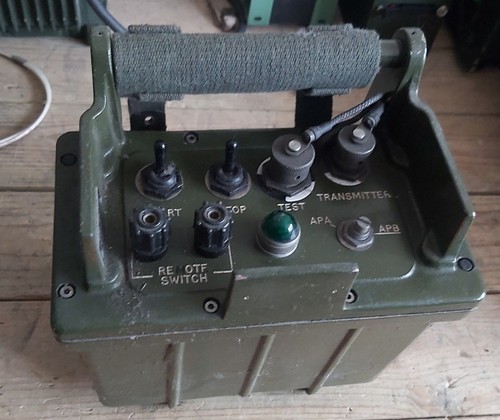 Larkspur army military radio - larkspur,
