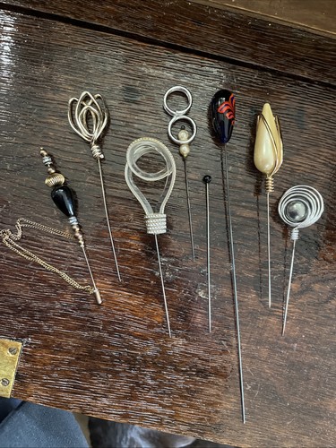 Hat pins job lot - 8x, pins.