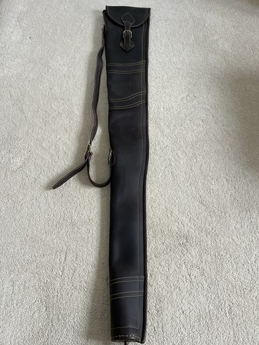 Leather gun slip with - gun,