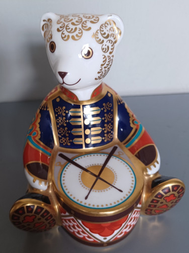 Royal crown derby - royal, drummer