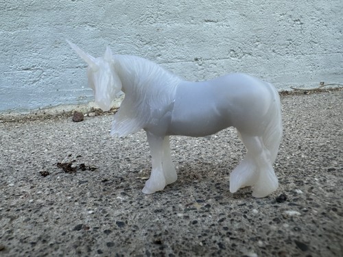 Margot unicorn carola - carola, funder