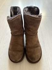 UGG Meadow BOOTS Size 38, UK 5,5 in great condition 
