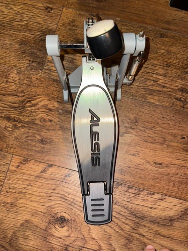 Alesis nitro pedal - alesis, plug)