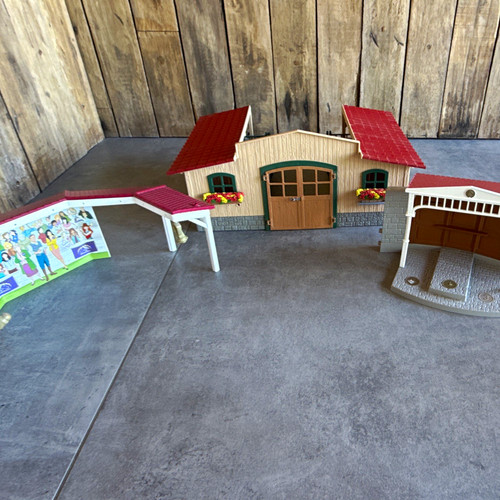Schleich horse stable - horse,