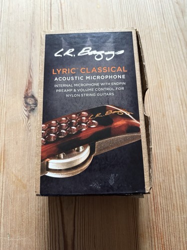 Baggs lyric microphone - l.r.,