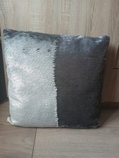 16" Reversible Sequin Cushion
