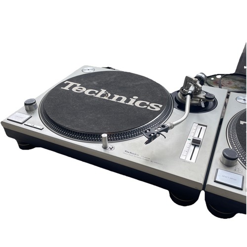 Pair technics 1200 - of,