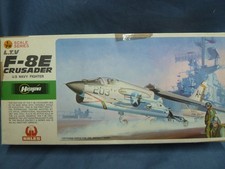 Hasegawa LTV F-8E Crusader