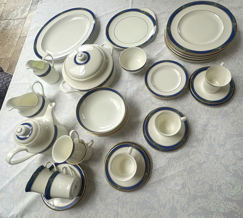 Royal doulton regalia fine - royal,